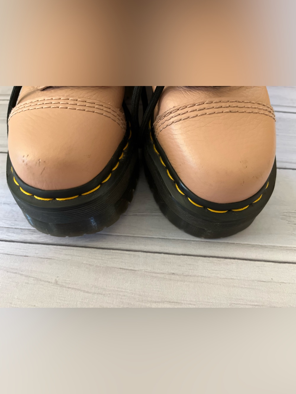 Women’s Dr. Martens Sinclair peach beige nappa & black chunky platform boots. 6 - Picture 15 of 16